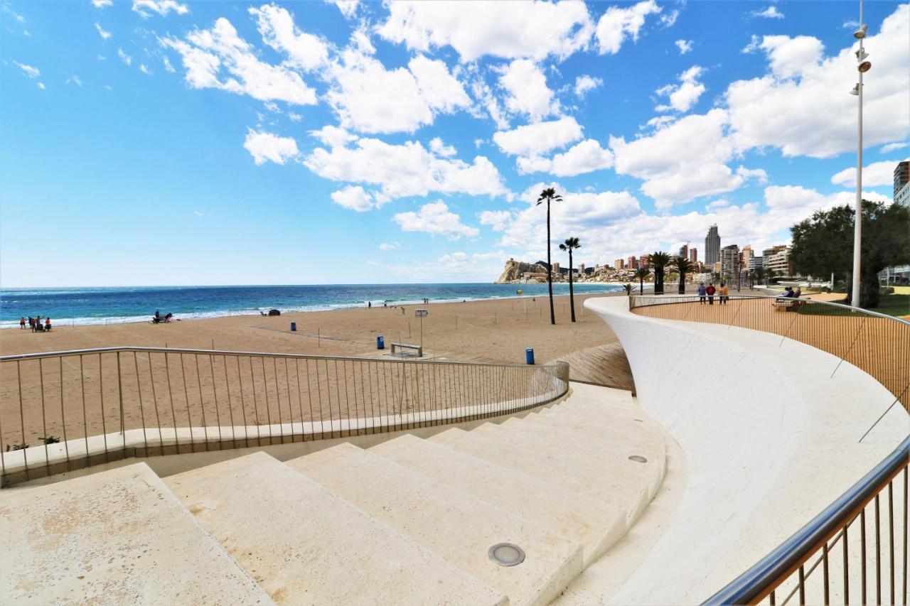 Sunset Waves 18-35 Poniente Beach Resort Benidorm Ngoại thất bức ảnh