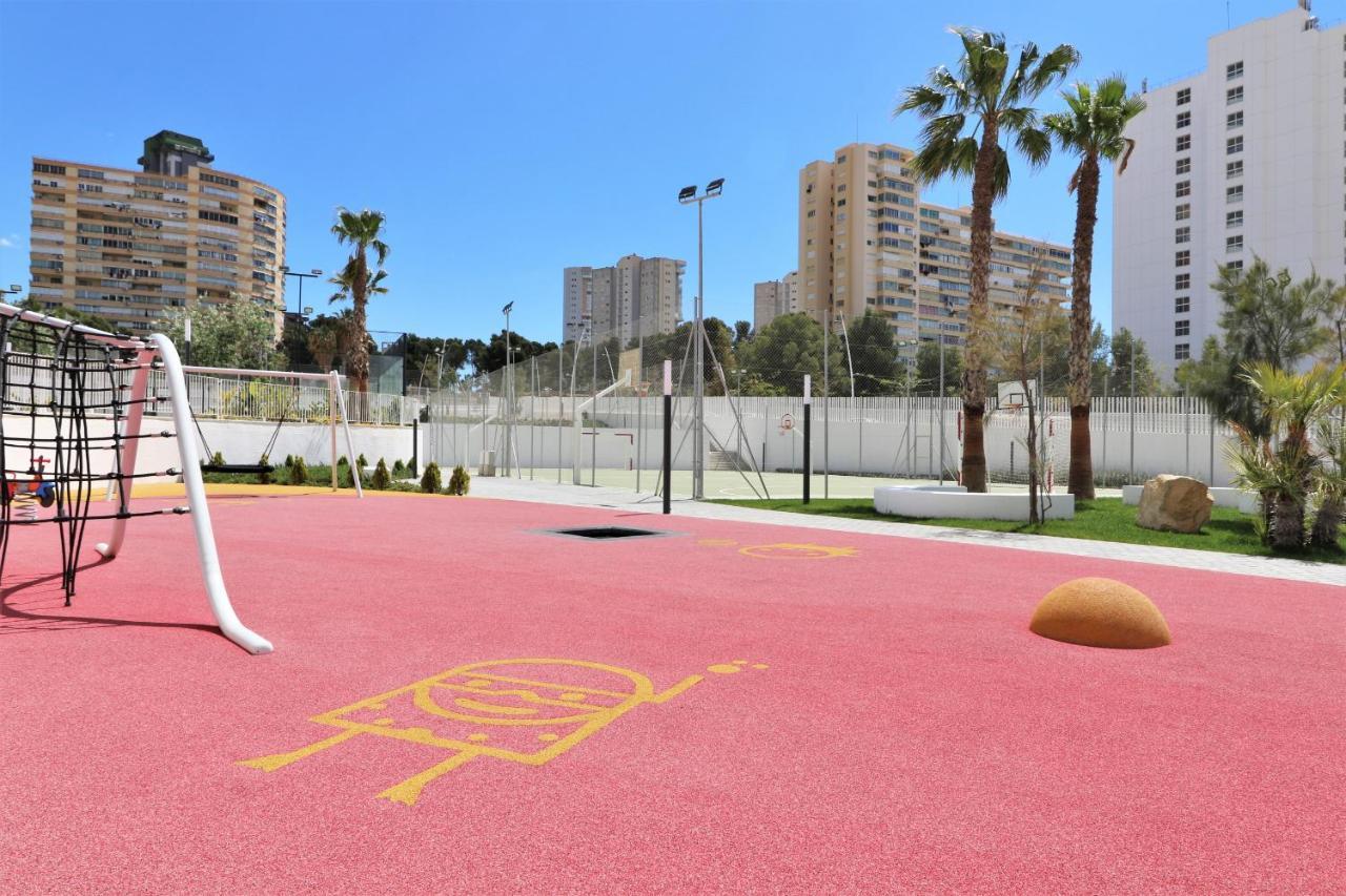 Sunset Waves 18-35 Poniente Beach Resort Benidorm Ngoại thất bức ảnh