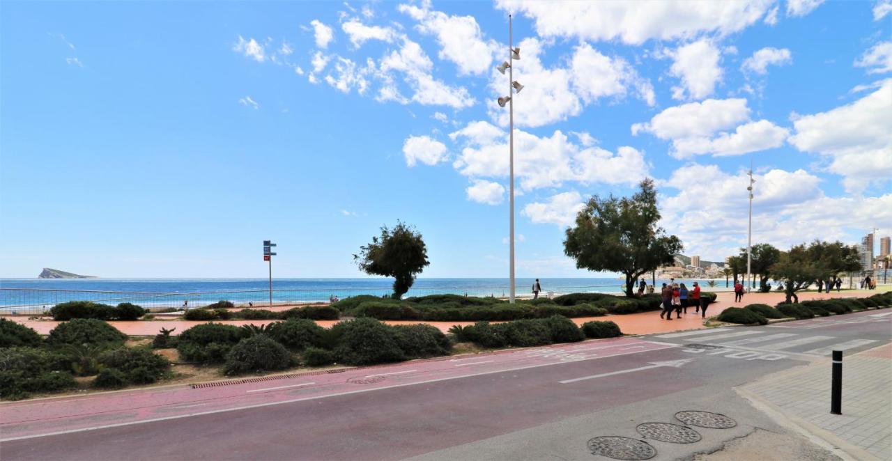 Sunset Waves 18-35 Poniente Beach Resort Benidorm Ngoại thất bức ảnh