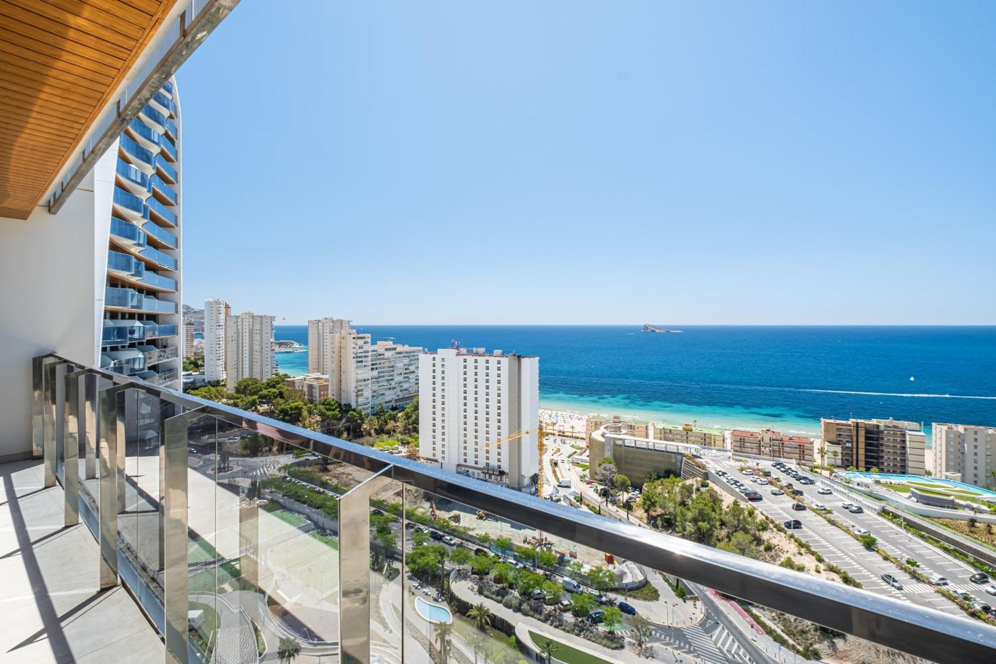 Sunset Waves 18-35 Poniente Beach Resort Benidorm Ngoại thất bức ảnh