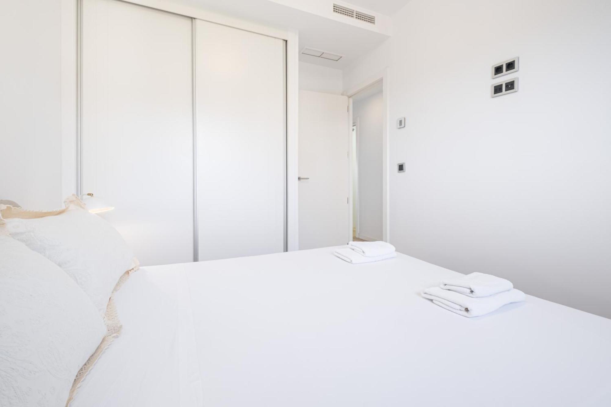 Sunset Waves 18-35 Poniente Beach Resort Benidorm Ngoại thất bức ảnh