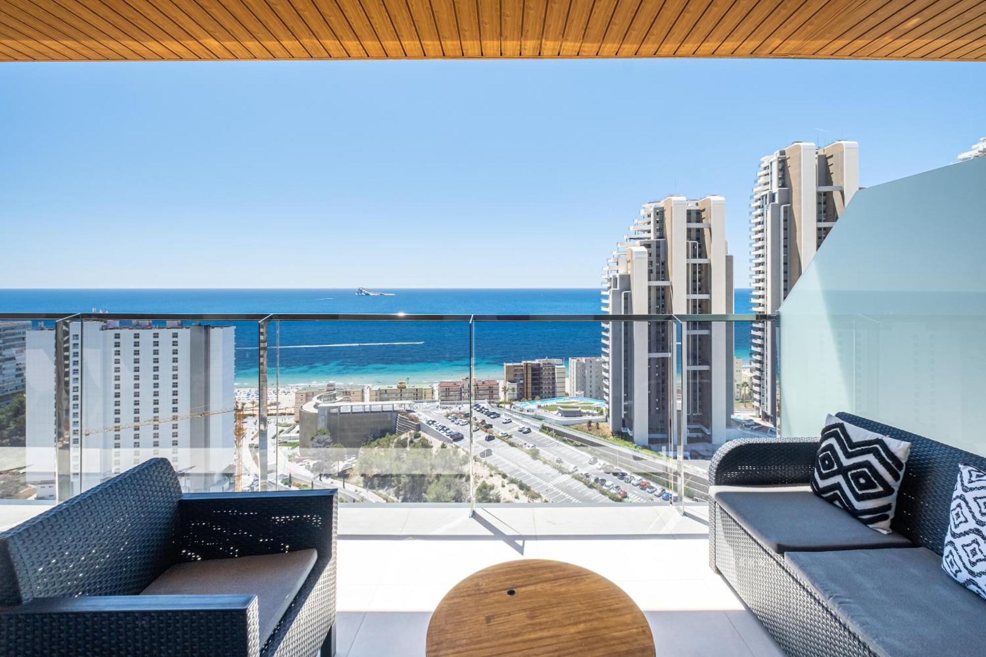 Sunset Waves 18-35 Poniente Beach Resort Benidorm Ngoại thất bức ảnh